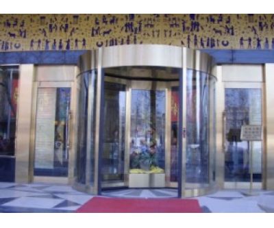 弧形玻璃自動(dòng)門(mén)