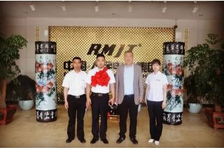 波士頓百年地鐵要換中國造 美國人怎么看？