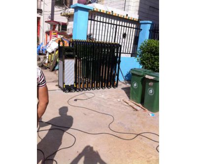 陽江海陵島伸縮門